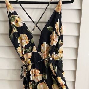 Topshop Black Tie in front Strappy Floral Dress